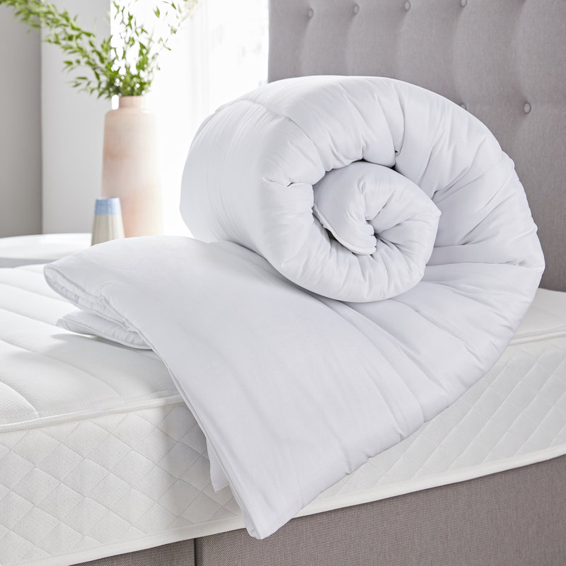 Silentnight Ultrabounce 13.5 Tog Duvet Silentnight Ultrabounce Duvet Double